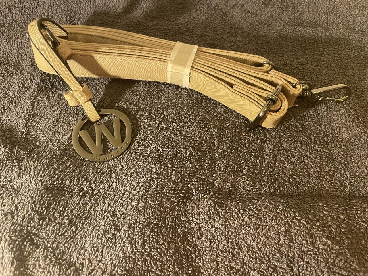 Nieuwe bagstrap en hanger