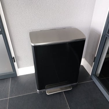 Luxe/moderne prullenbak/pedaalemmer EKO E-Cube 28 + 18 ltr