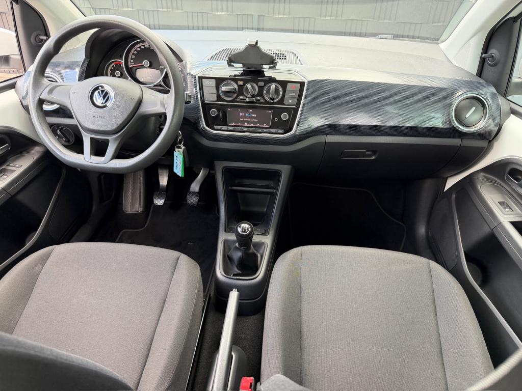 Volkswagen UP! 1.0 5-deurs | camera | cruise | airco | bluetooth | pdc | ri