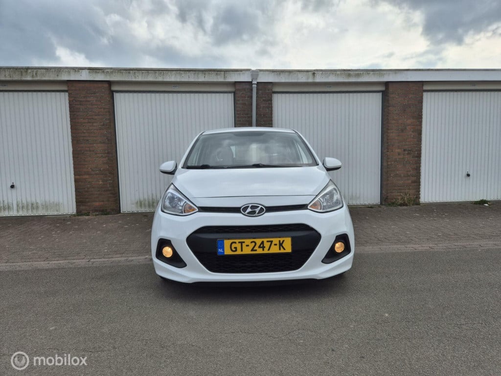 Hyundai I 10 1.0i / origineel nl / airco / cruise control / nieuwe apk