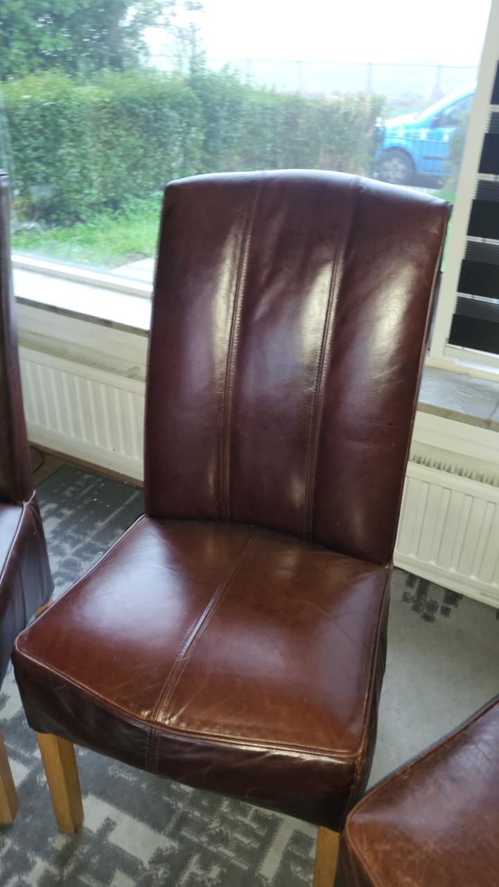 4 mooie echte leren eethoek stoelen