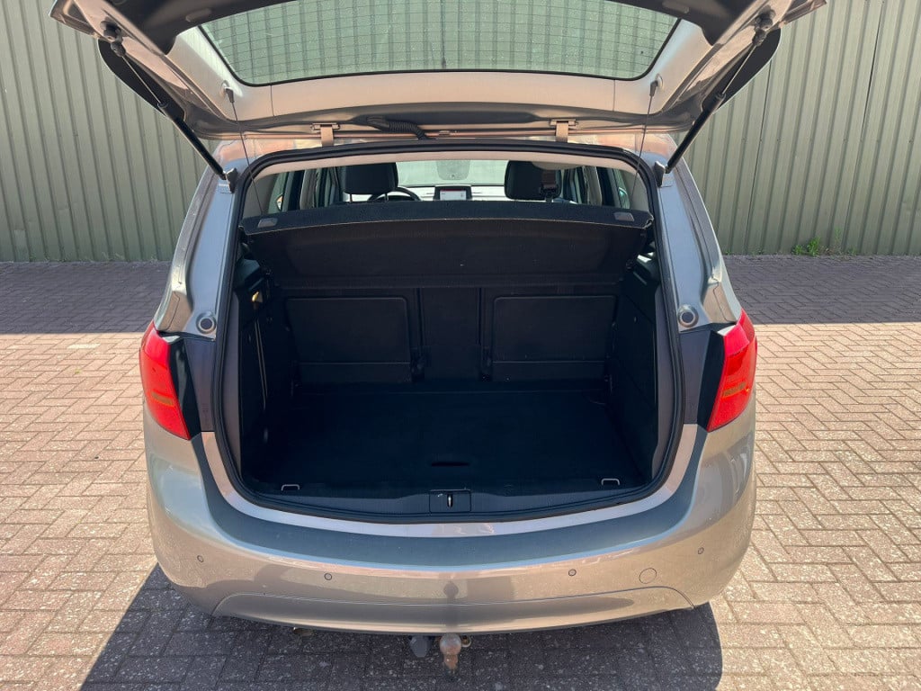 Opel Meriva 1.4 turbo business+