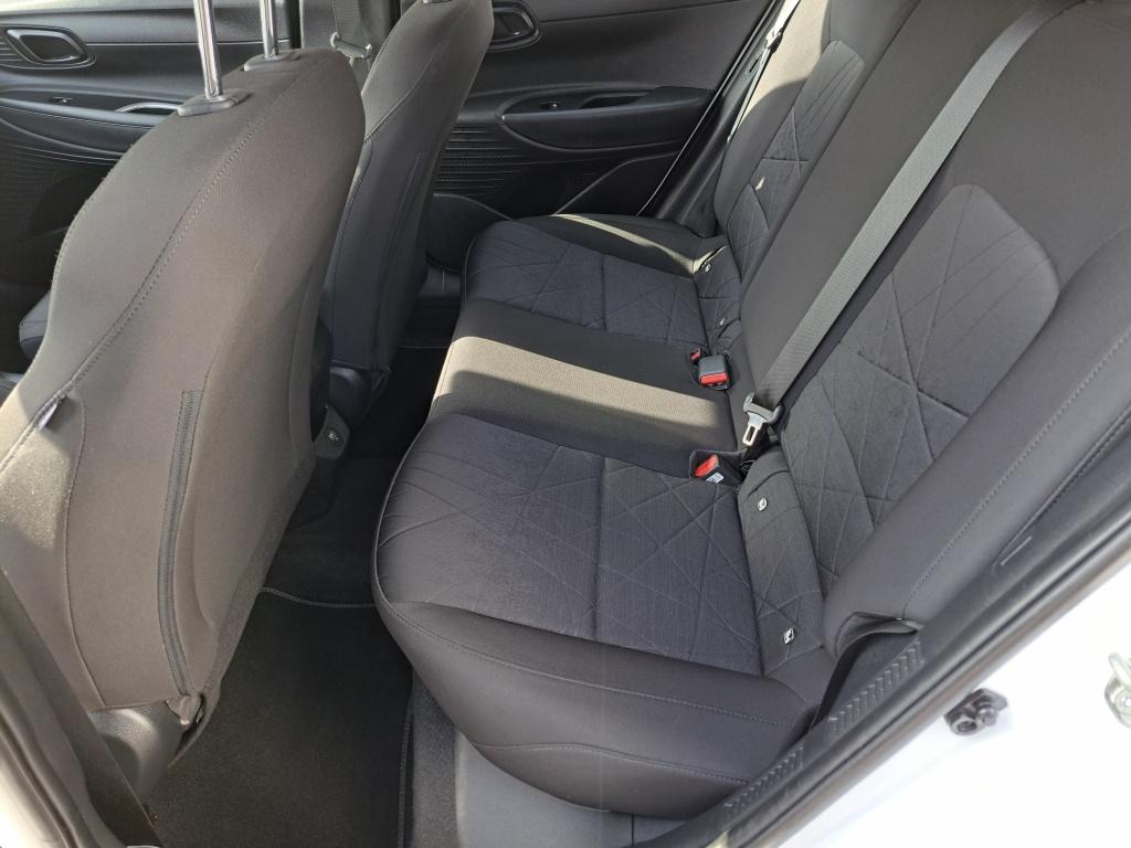 Hyundai Bayon 1.0 t-gdi comfort smart | navigatie | trekhaak! | apple carpl