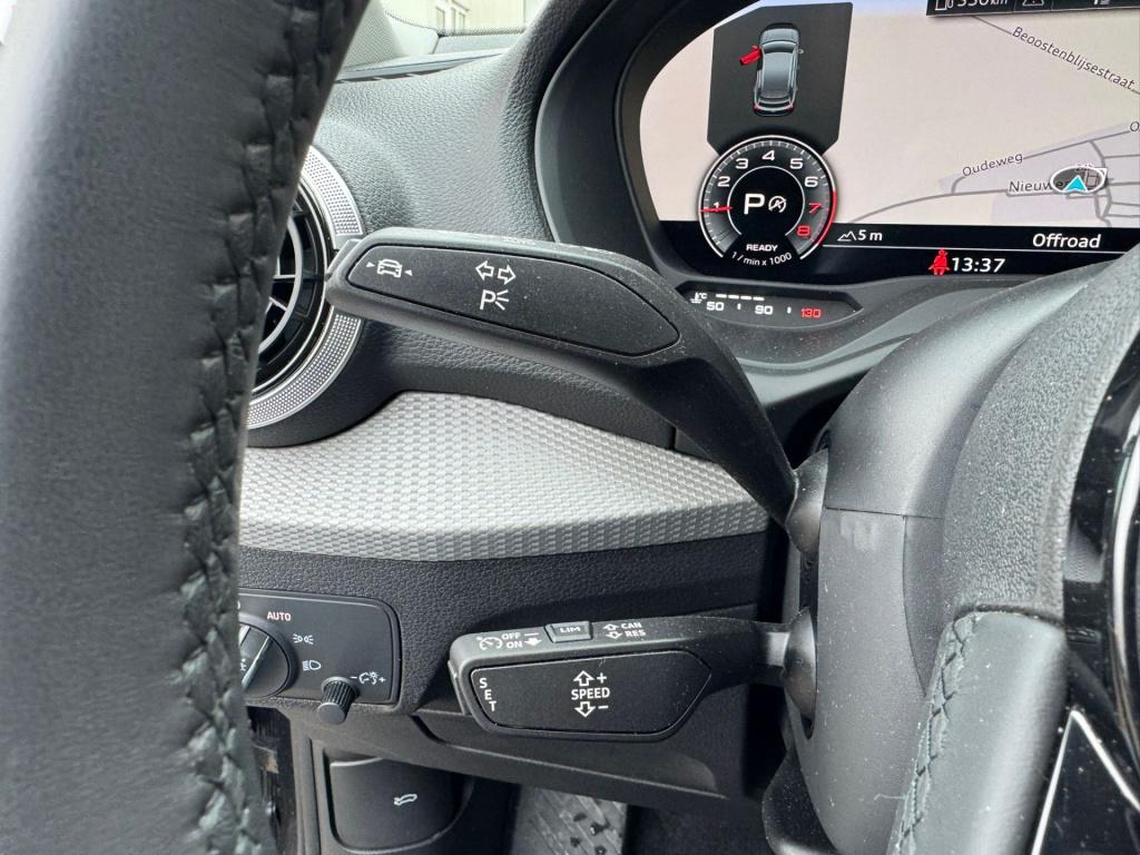 Audi Q2 35 tfsi s edition