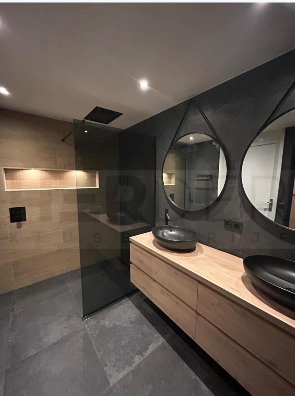 Badkamer renovatie/Tegelzetter/Klusjesman