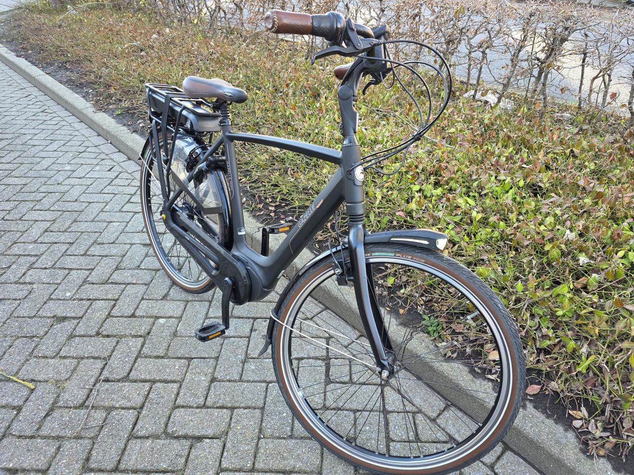 Schitterende Gazelle elektrische heren fiets met Bosch middenmotor