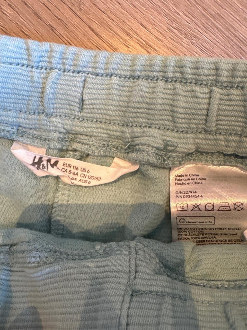 Joggingpakje maat 116.