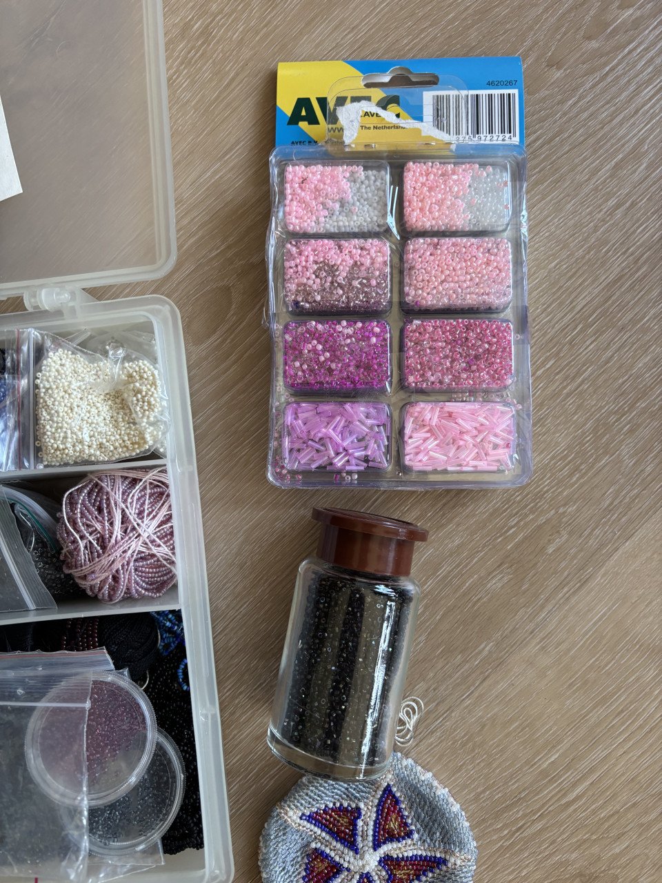 BEUGELTJES, KRAALTJES ENZ VOOR BEURSJES