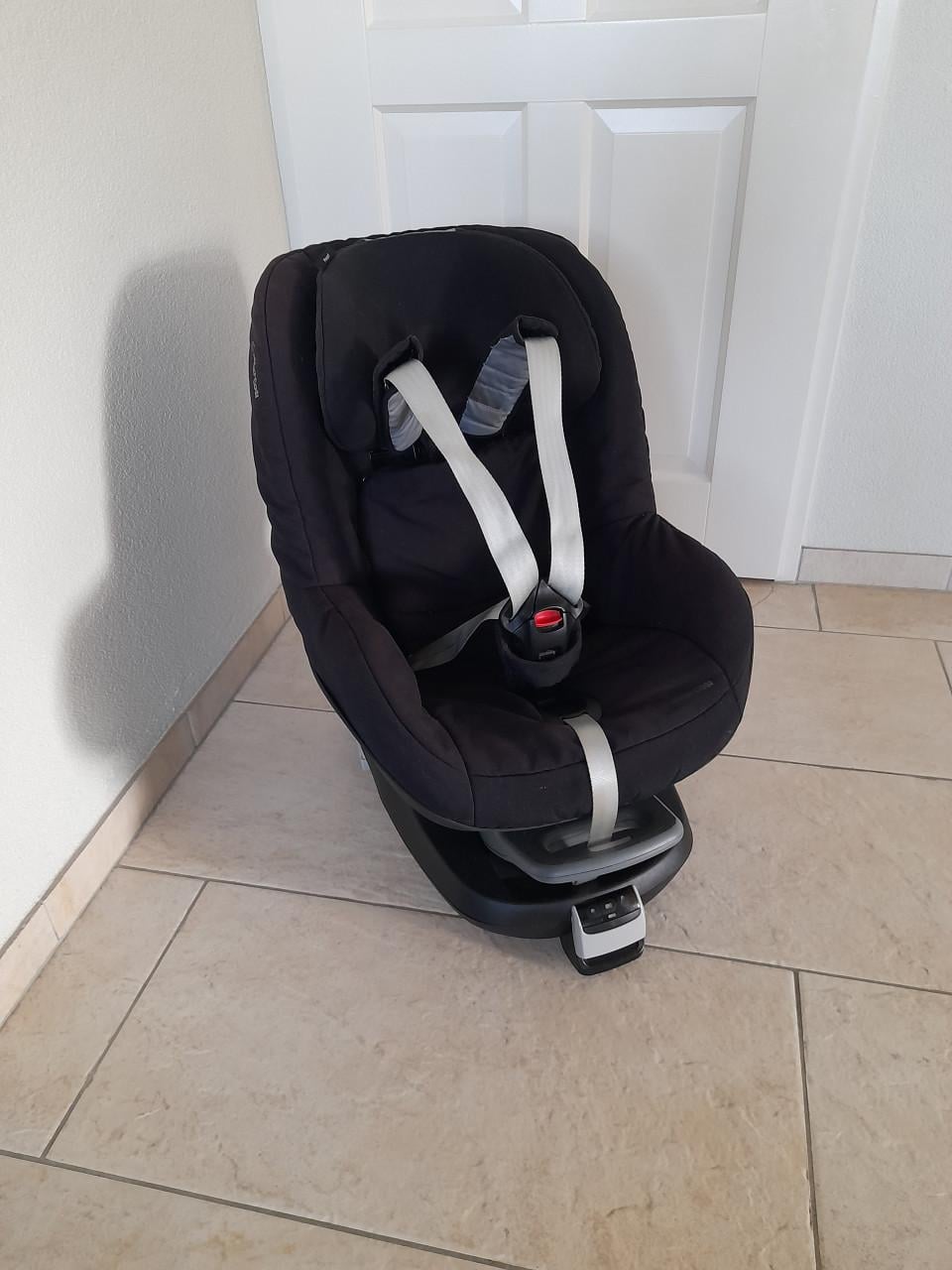 Maxi-cosi Pearl autostoel 9/18 kg met isofix ( in goede nette staat)