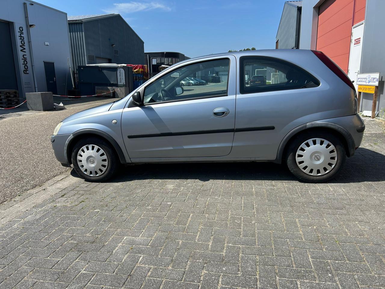 Opel Corsa 1.2- 16V Enjoy Lage KM- stand/ Elek Ramen