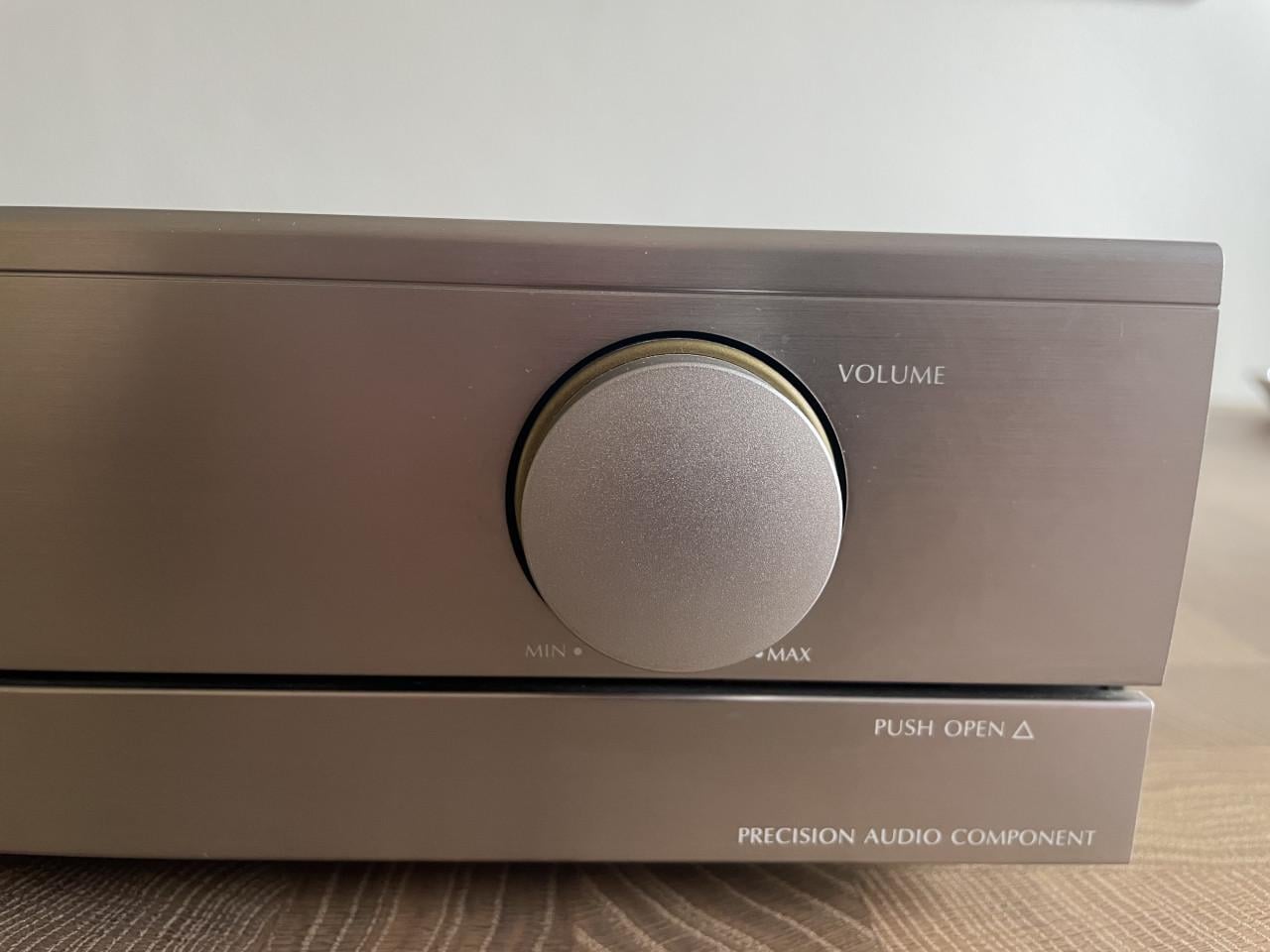 Denon DRA-210 Receiver + afstandbed RC-130 + hobby projecten DR210/DCD210