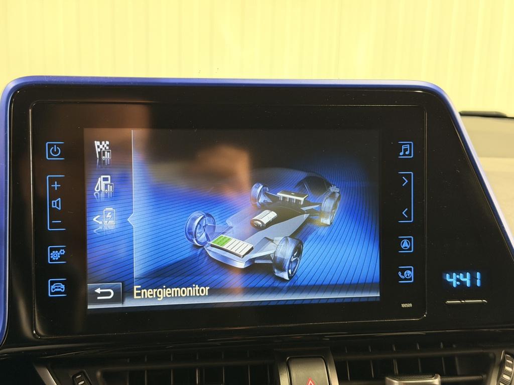 Toyota C-hr 1.8 hybrid bi-tone plus