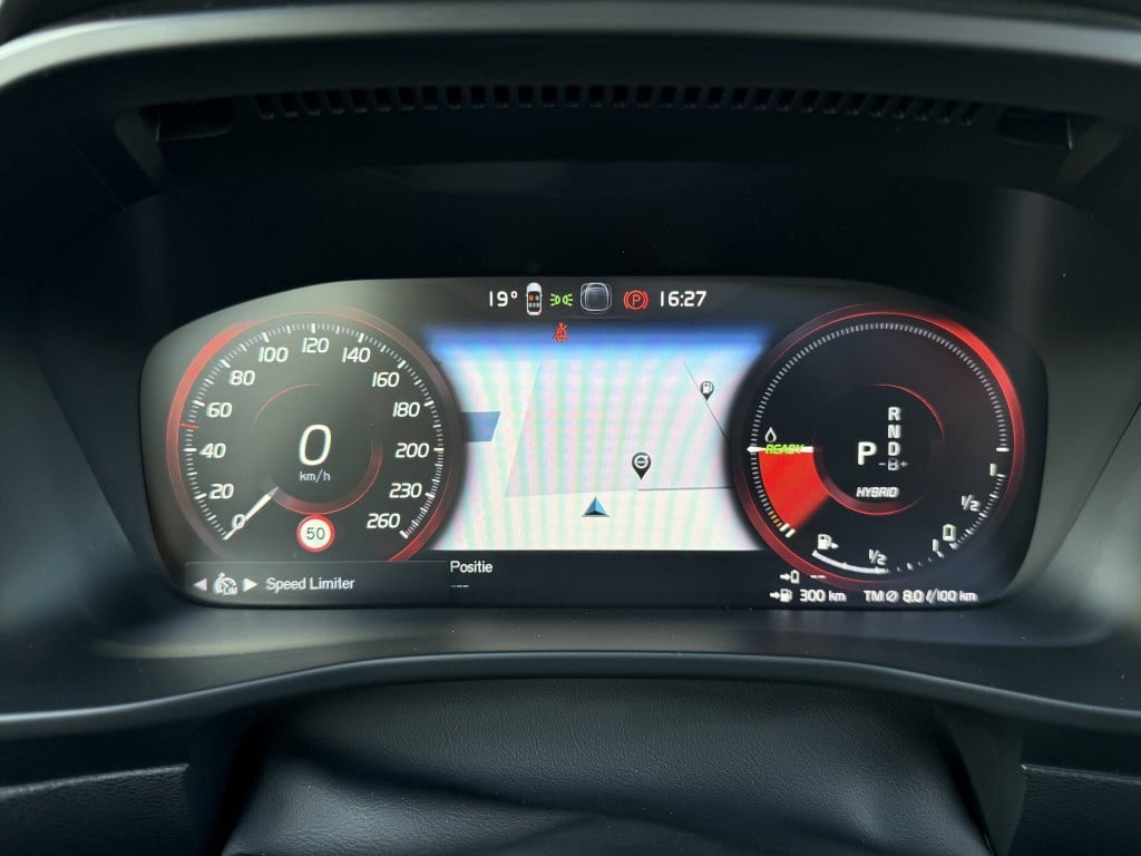 Volvo XC40 t4 211pk recharge plus bright| panodak| camera| h&k sound| elek.