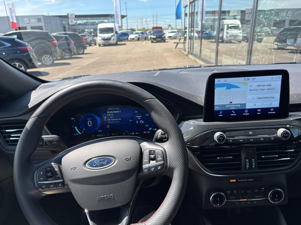Ford Kuga phev 225pk st-line x,winterpakket , carplay , adaptive cc