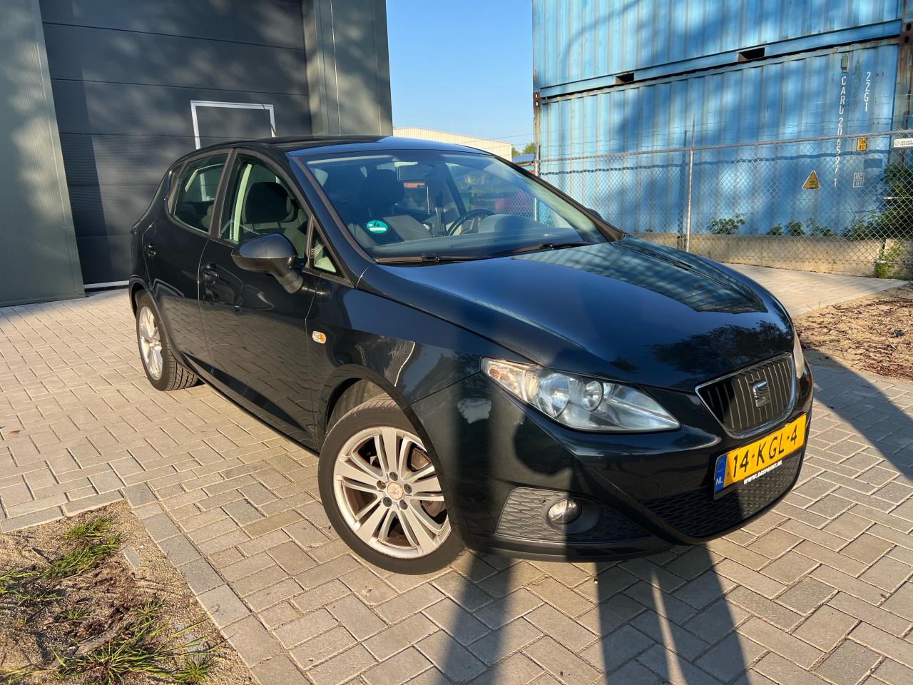Seat Ibiza 1.6 Style Airco/Cruise/ Jaar Apk