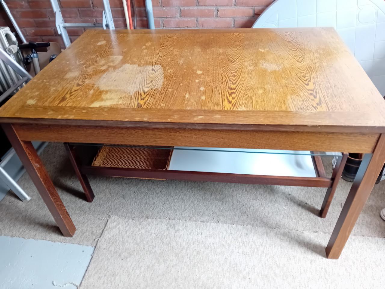 Eetkamertafel, donkerbruin wengé hout