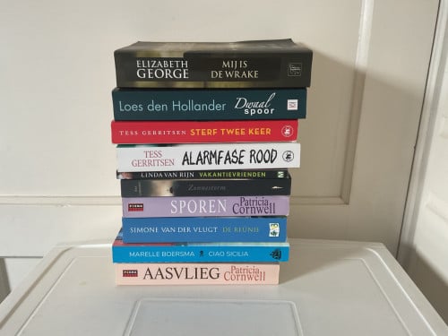 Diverse boeken prijs vanaf € 1 tot € 2 per boek