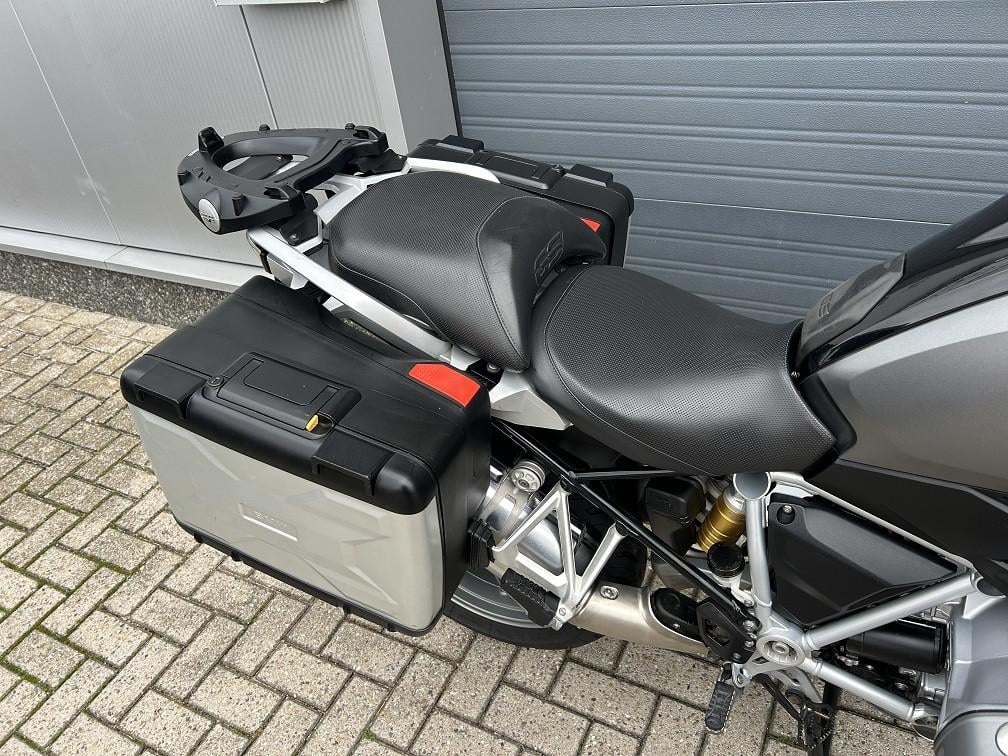 Bomvolle BMW R1200GS LC uit 2017 met 73dkm, 1e eigenaar + historie €10500,-