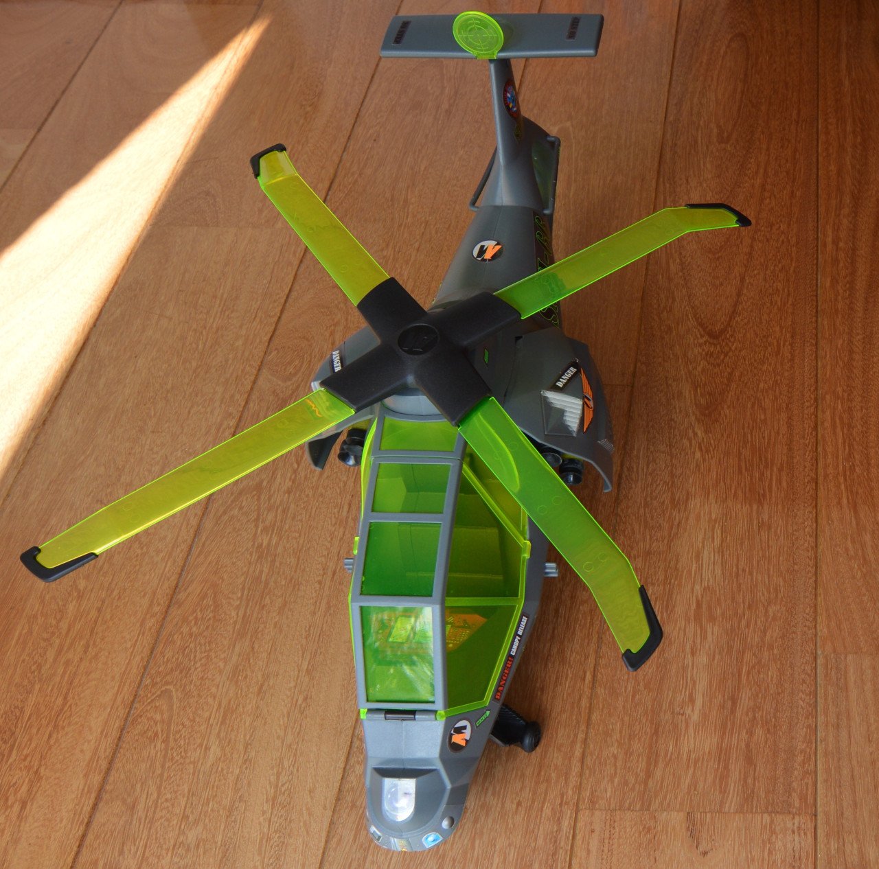 Action Man | Set (turbo-copter SAH-66 + 10 poppen + accessoires)