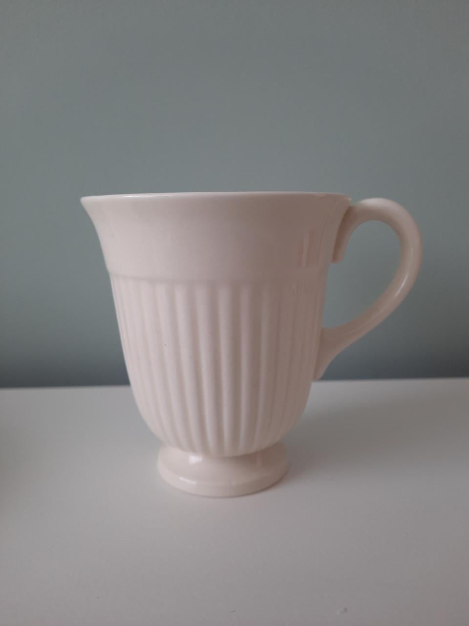 Intacte Wedgwood kop en schotels
