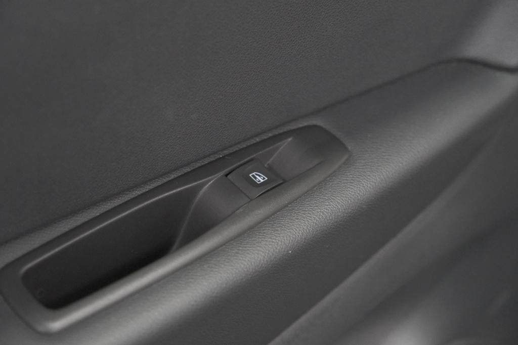 Renault Captur 0.9 tce limited | trekhaak | navigatie | pack comfort | park