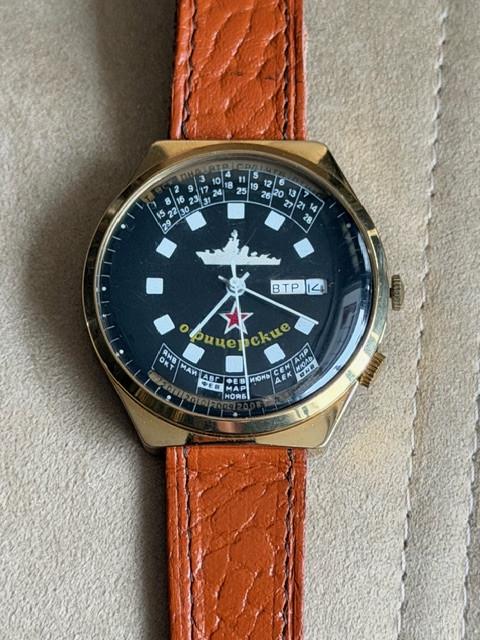 Horloge in goede staat het is een automaat.