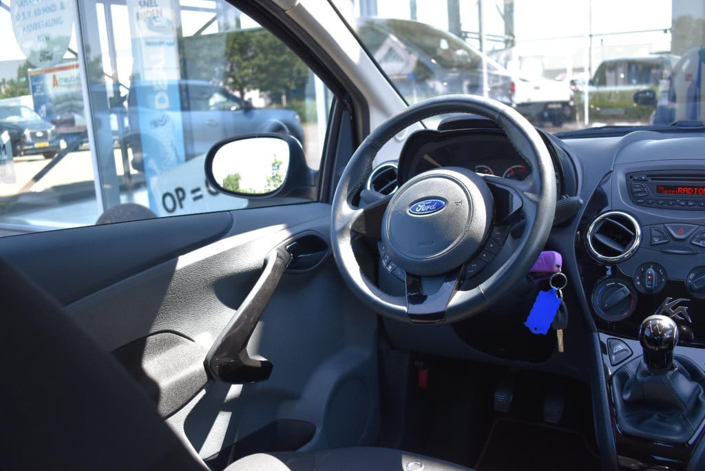 Ford KA 1.2 metal start/stop | airco | radio | lichtmetalen velgen |
