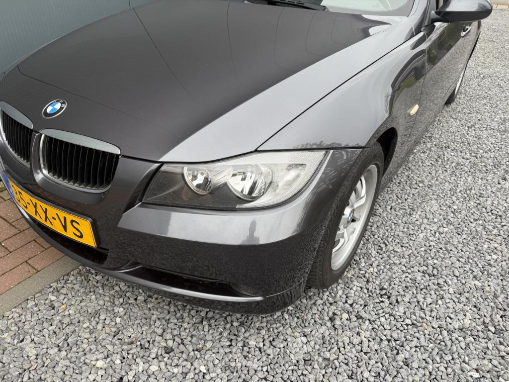 BMW 3-serie 320i 150pk executive sedan