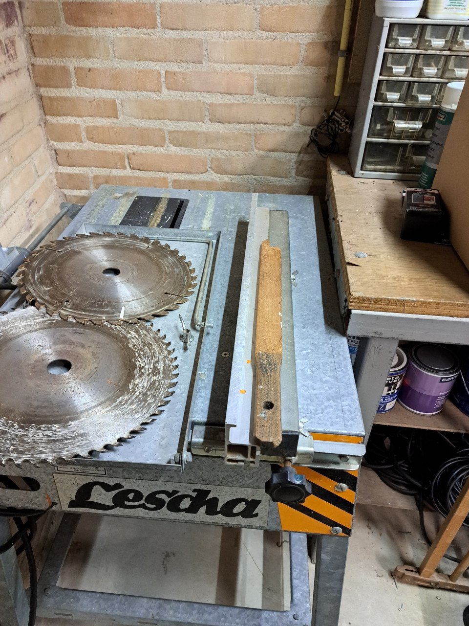 LESCHA bouw- en werkplaatszaagmachine