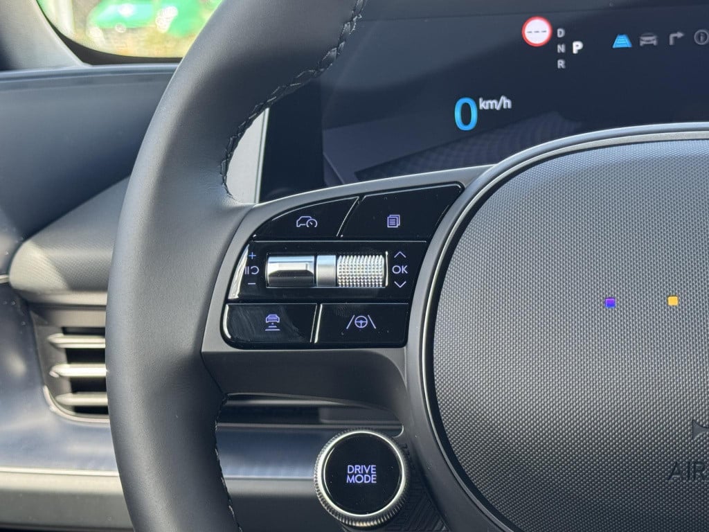 Hyundai Ioniq 6 business 77.4 kwh