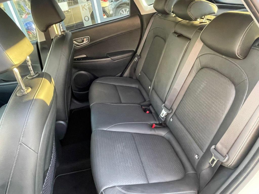 Hyundai Kona ev premium 64 kwh