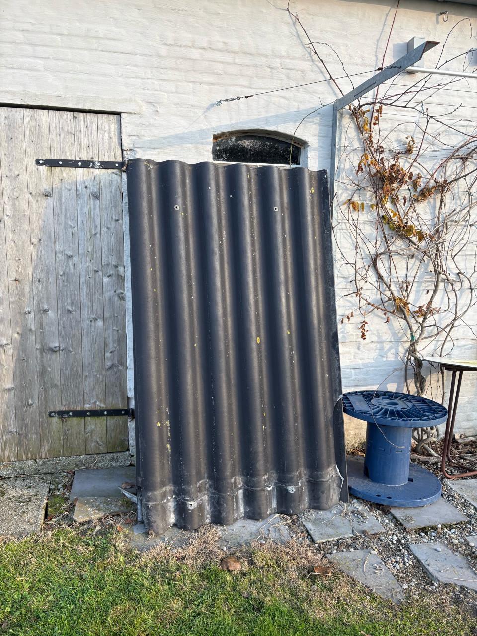 3 jaar oude cementvezel golfplaten