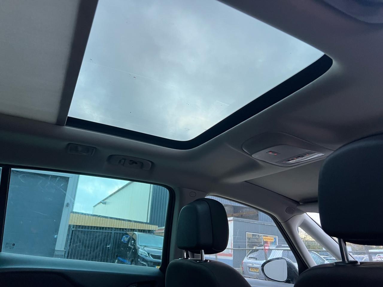 Opel Zafira Tourer 1.6CDTI Cosmo 7zitter