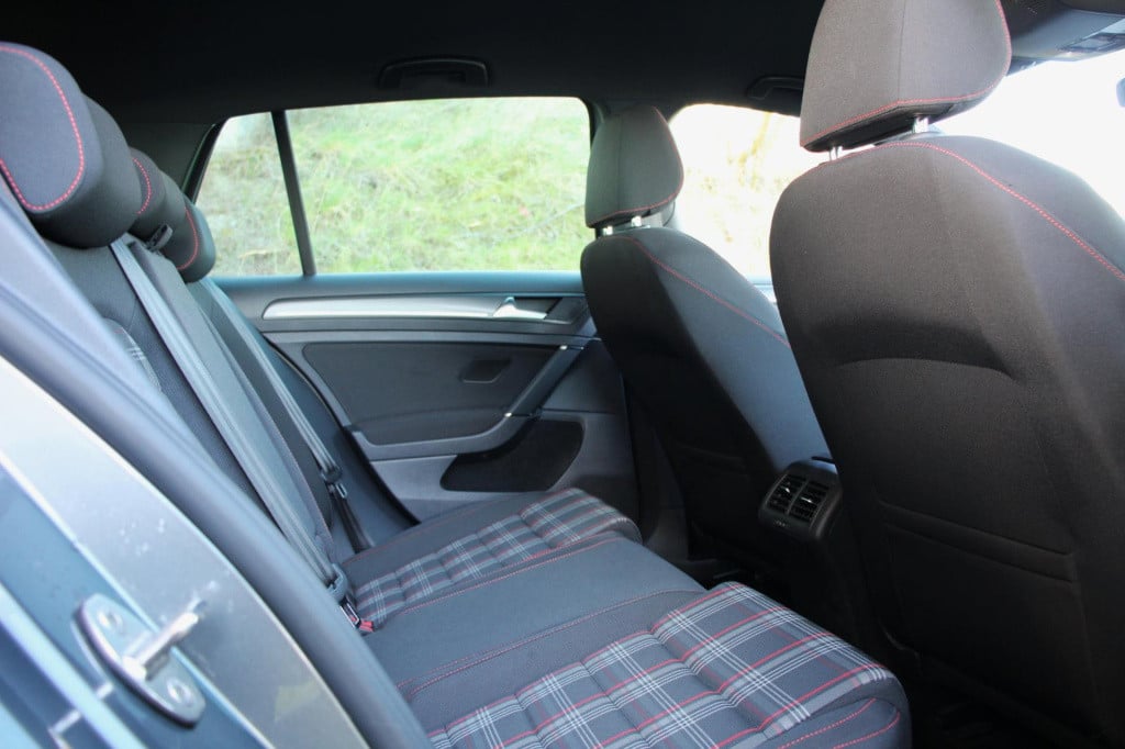Volkswagen Golf 2.0 tsi gti - h&r - dsg - led/matrix - pdc rondom - disc+ -