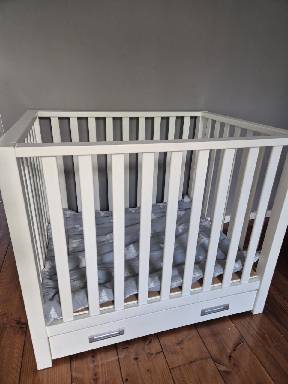 Box met lade en kleed