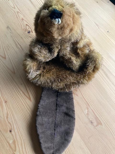 Handpoppen o.a. figuren Fabeltjeskrant en Muppet-show