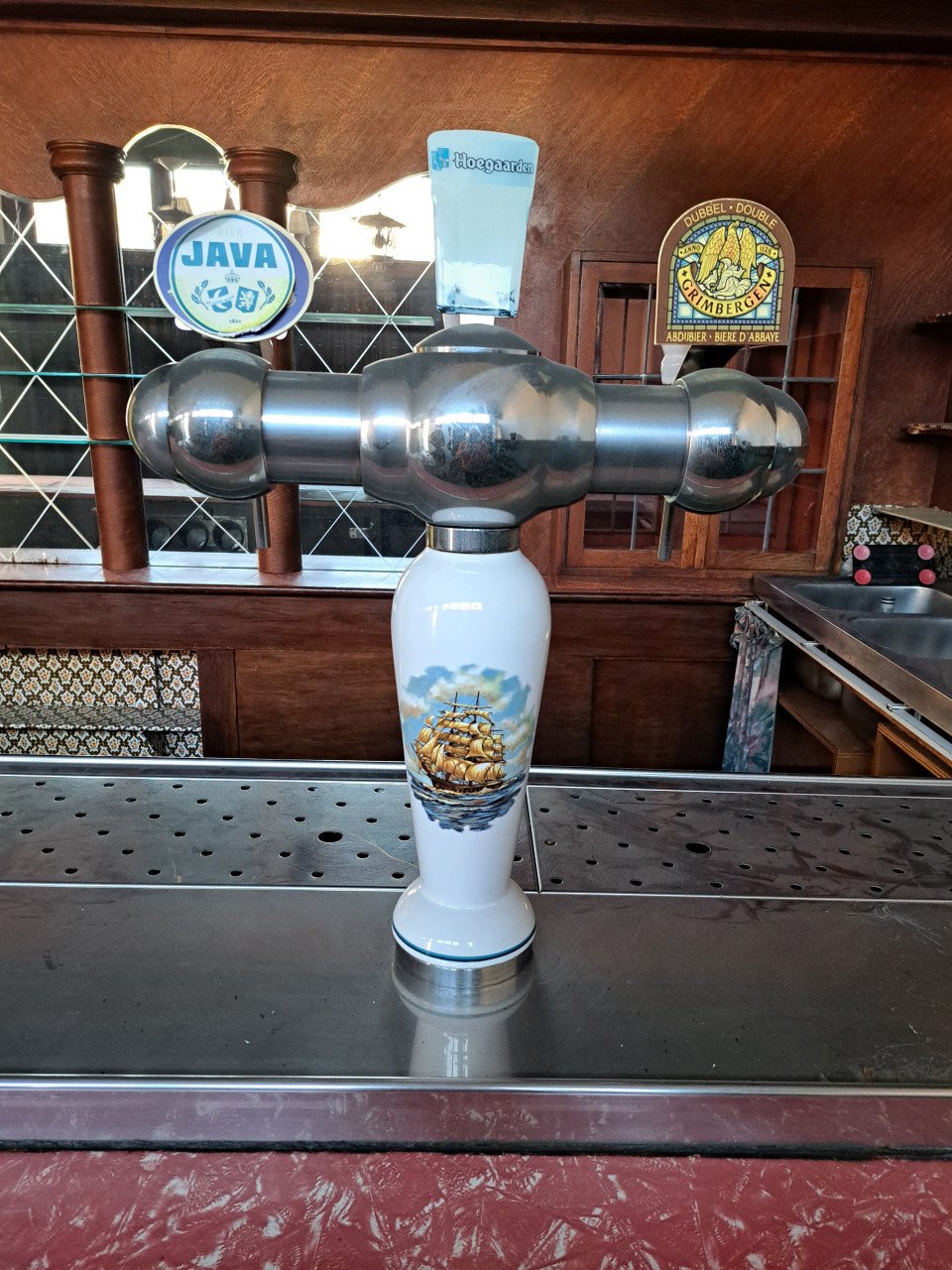 Komplete antieke bar
