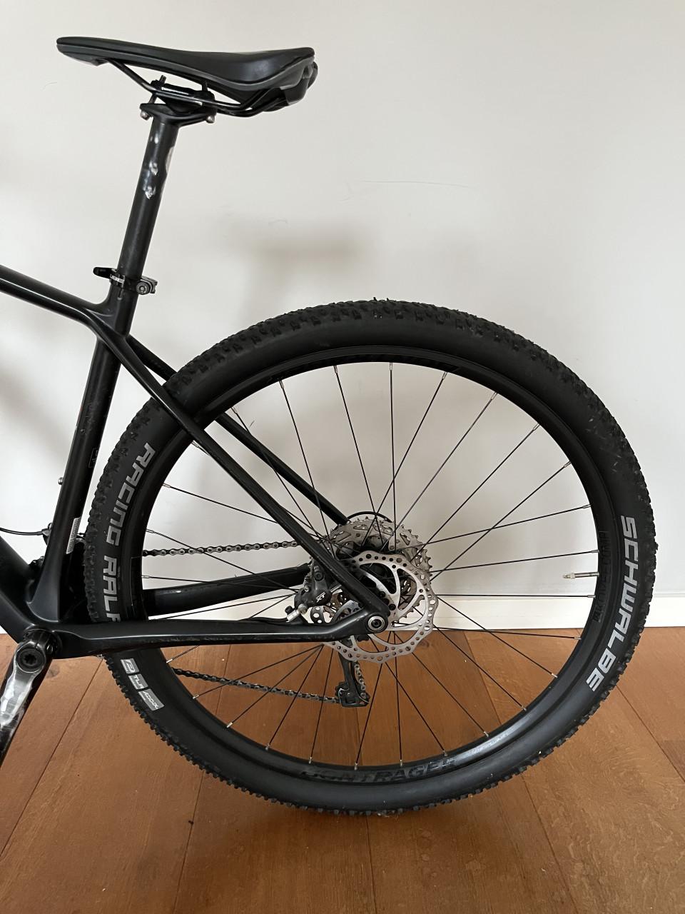 Mountainbike, CUBE REACTION C:62 Race. Carbon, Framemaat 19 inch