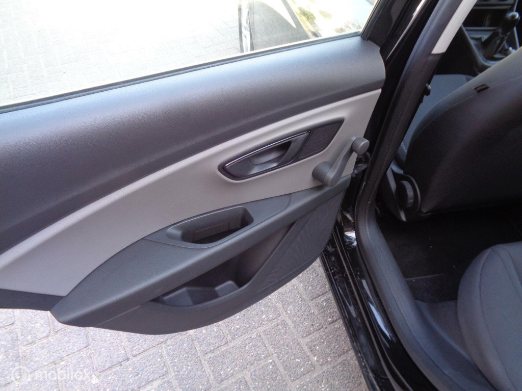 Seat Leon 1.0 ecotsi reference/airco/lm velgen/1st eig/slechts 94000km