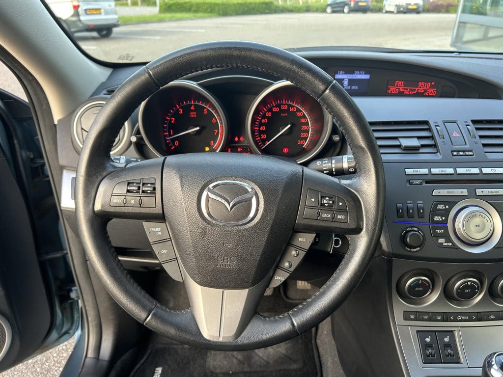 Mazda 3 1.6 gt-m line
