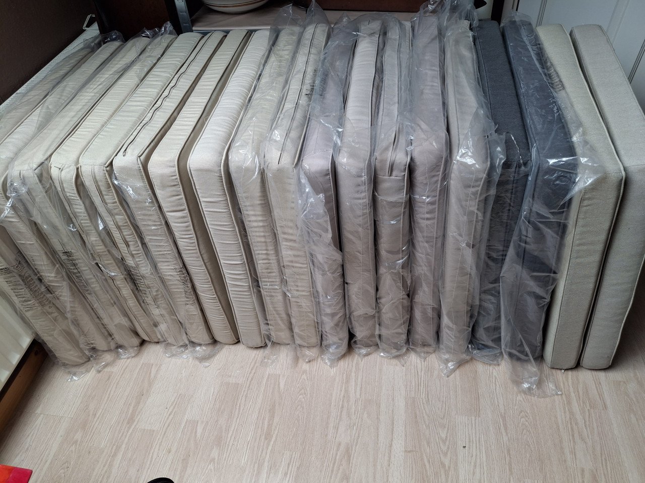 Tuinkussens 68x68///schuimrubber ///hobbymateriaal