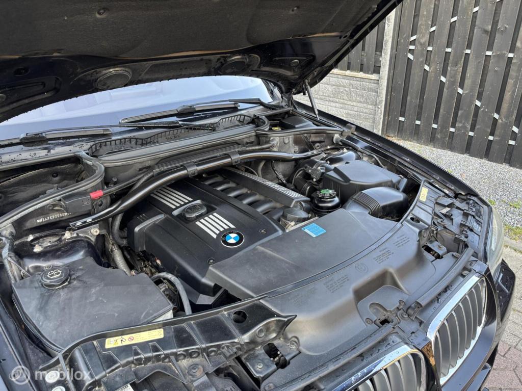 BMW X3 xdrive25i high executive