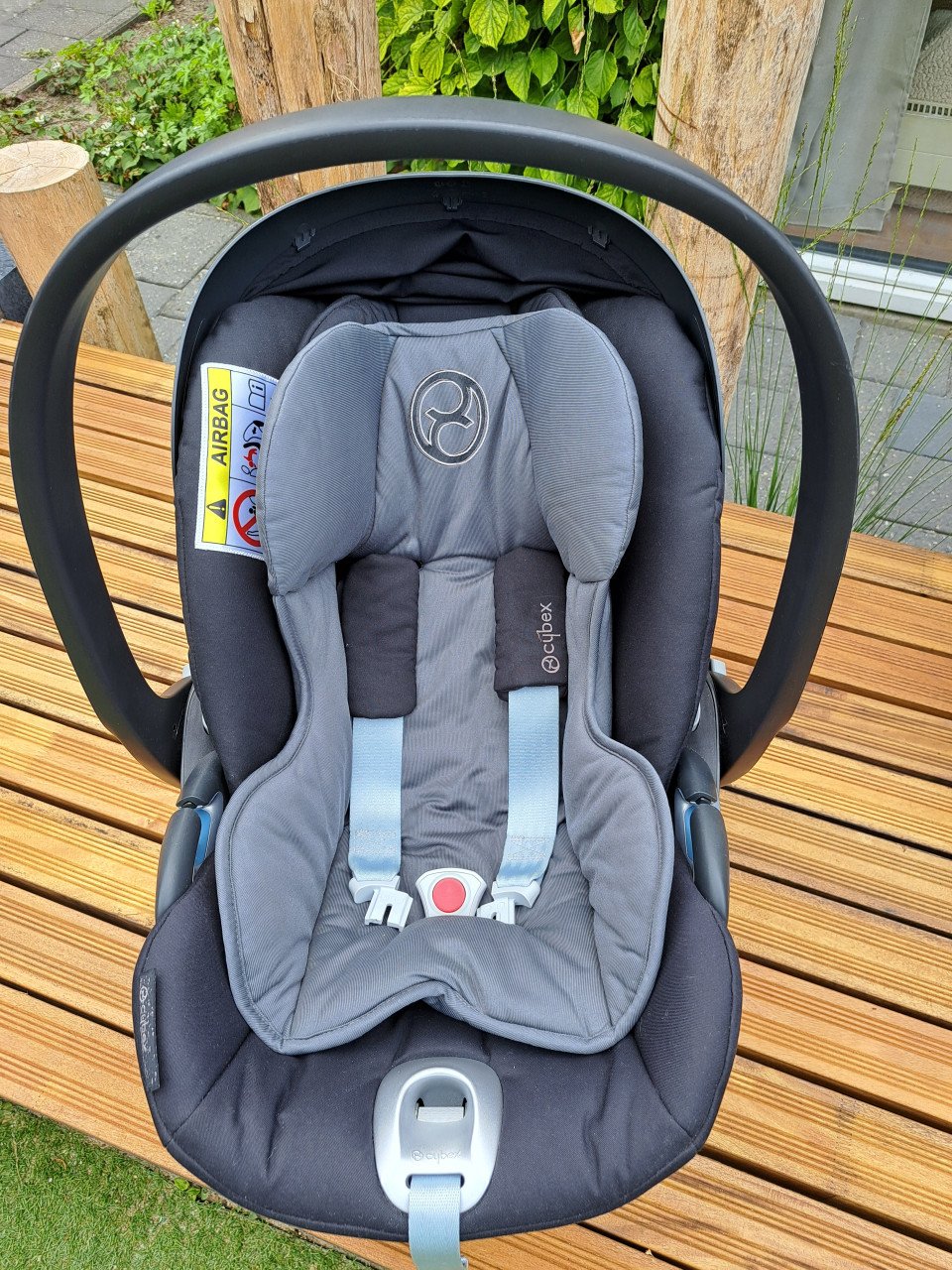 Cybex Maxi Cosi + draaibare autobase met isofix