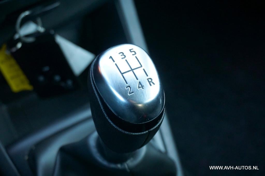 Renault Clio estate 0.9 tce life