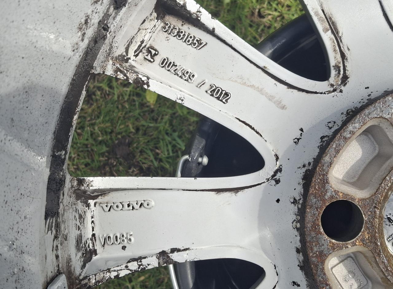 Velgen Volvo 17inch aluminium - origineel