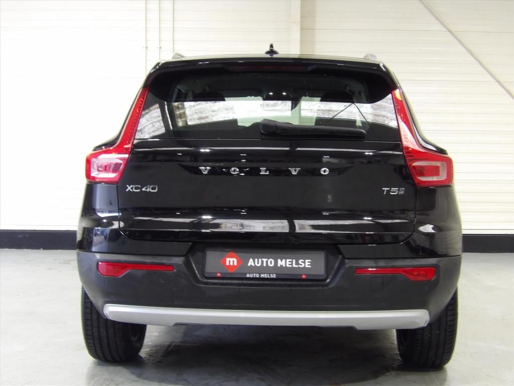 Volvo XC40 t5 twin engine 262pk geartronic momentum pro
