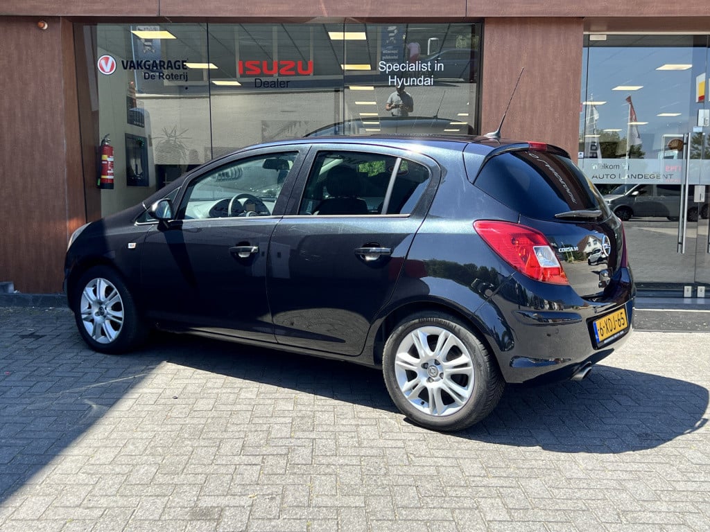 Opel Corsa 1.4-16v blitz