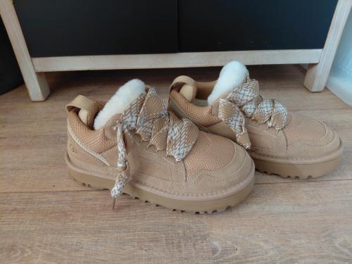 UGG Lowmel Sneakers – (39) NIEUW!