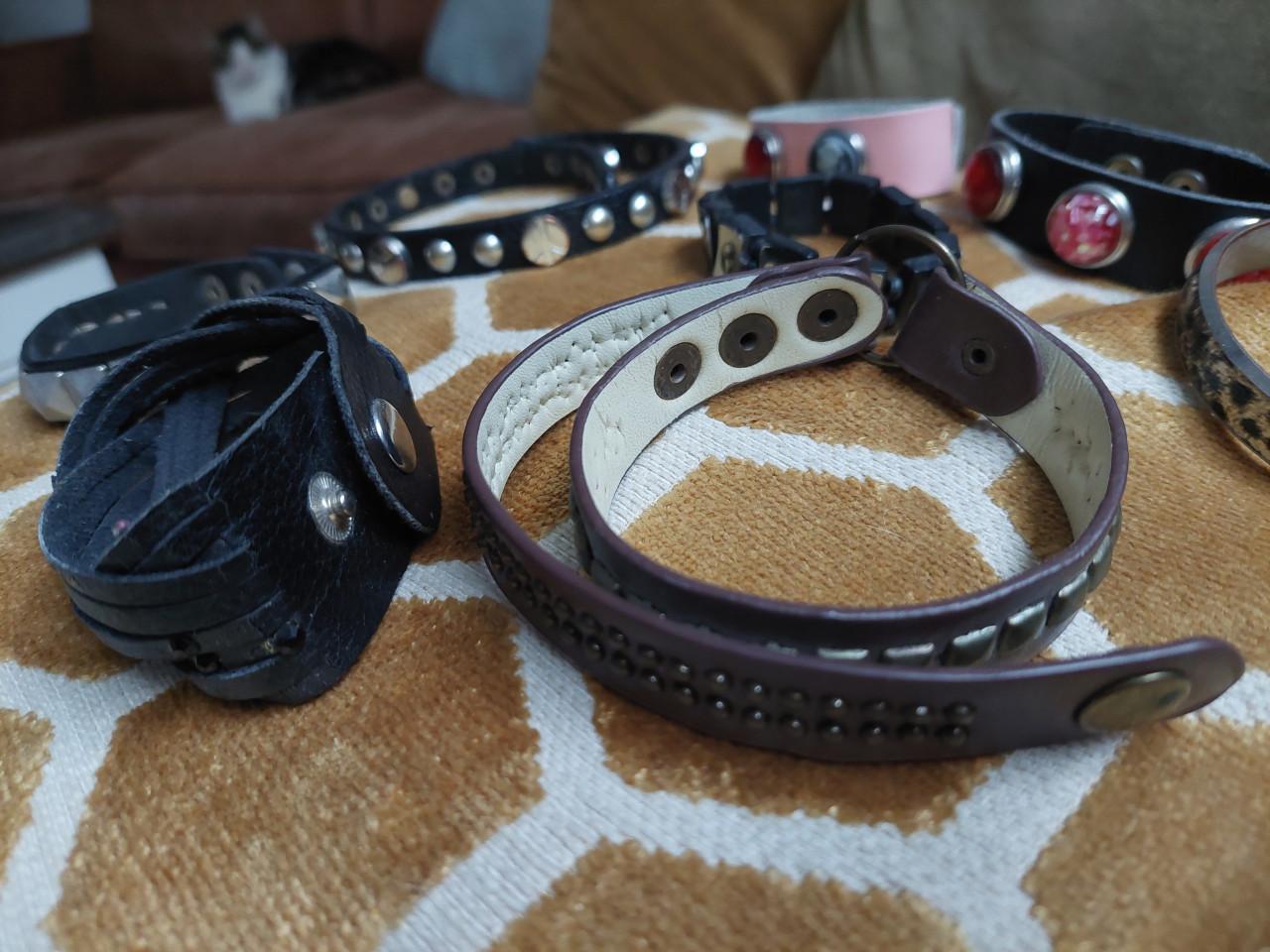 8 stoere armbanden zwart , panter