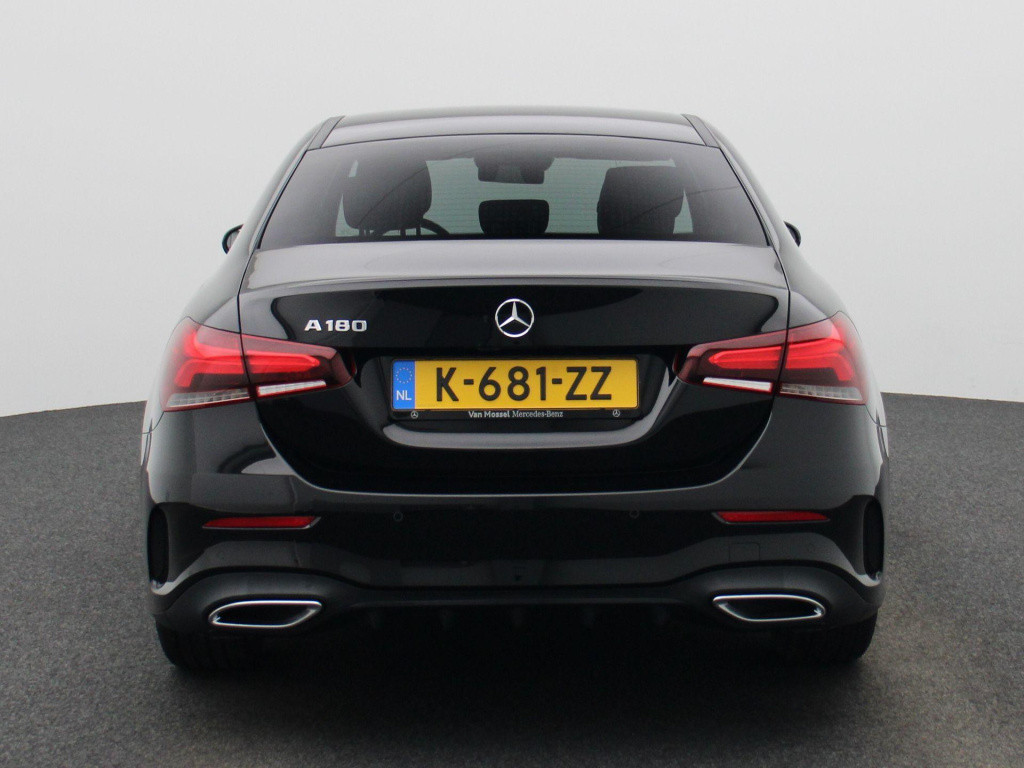 Mercedes-Benz A-Klasse 180 business solution amg | automaat | lmv | sfeer v